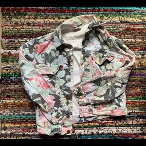 VINTAGE Floral print jean jacket